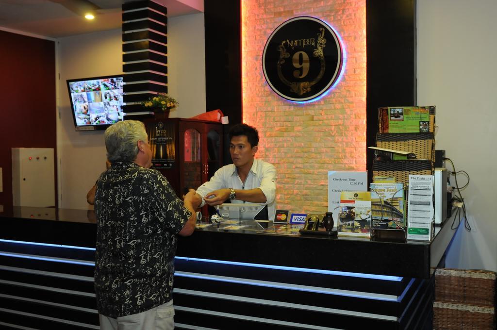 Number 9 Hotel بنوم بنه المظهر الخارجي الصورة