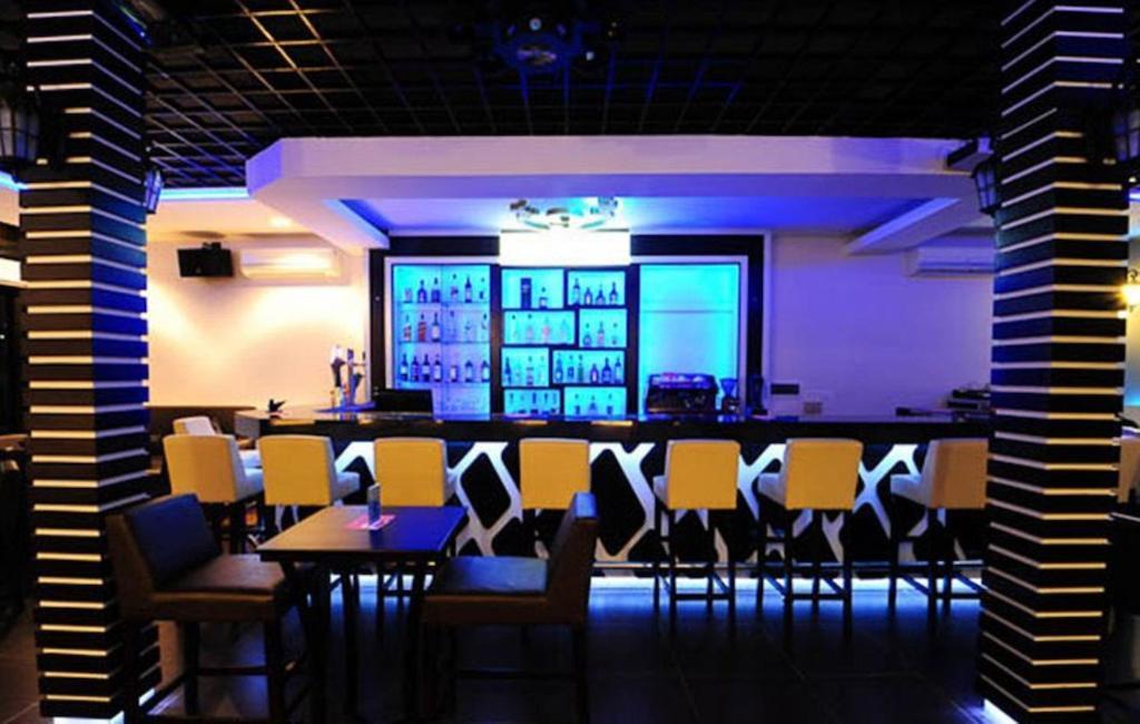 Number 9 Hotel بنوم بنه المظهر الخارجي الصورة
