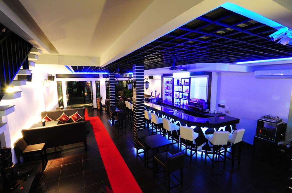 Number 9 Hotel بنوم بنه المظهر الخارجي الصورة