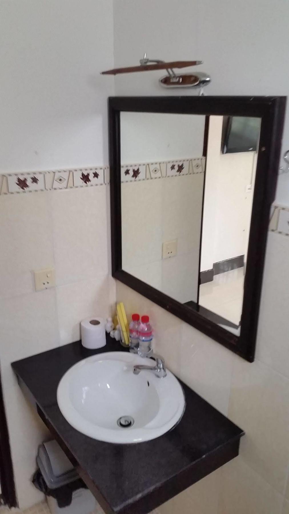 Number 9 Hotel بنوم بنه المظهر الخارجي الصورة